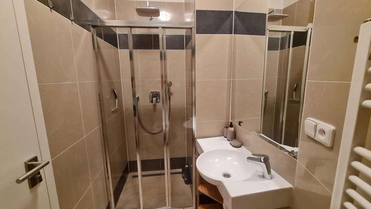 Apartment Near Congress Centre I. Πράγα Εξωτερικό φωτογραφία